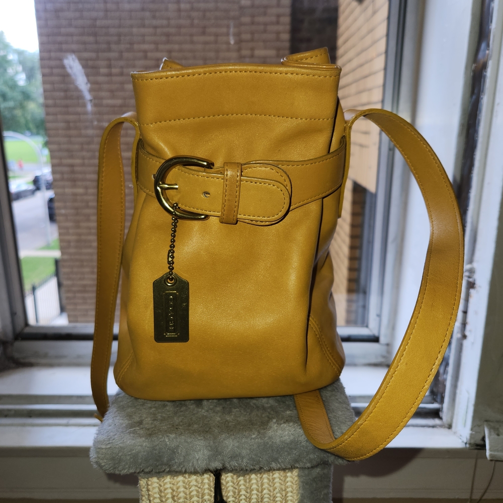 VINTAGE coach Belted Pouch